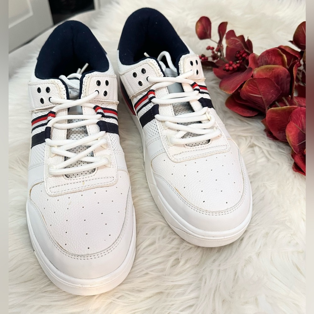 Men’s Tommy Hilfiger White Sneakers w/Red & Blue Striped Detail Sz 11.5 - Picture 5 of 10